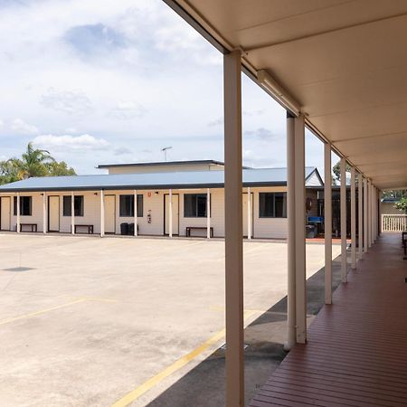 Moura Motel Bagian luar foto