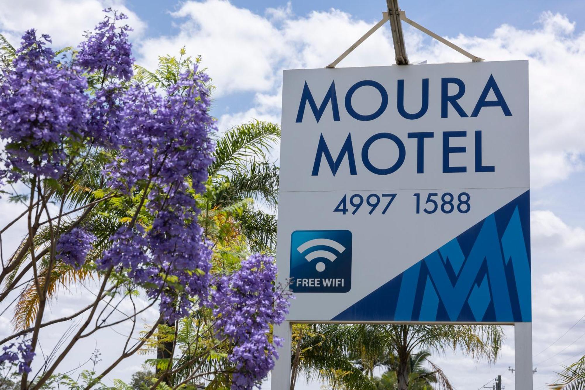 Moura Motel Bagian luar foto