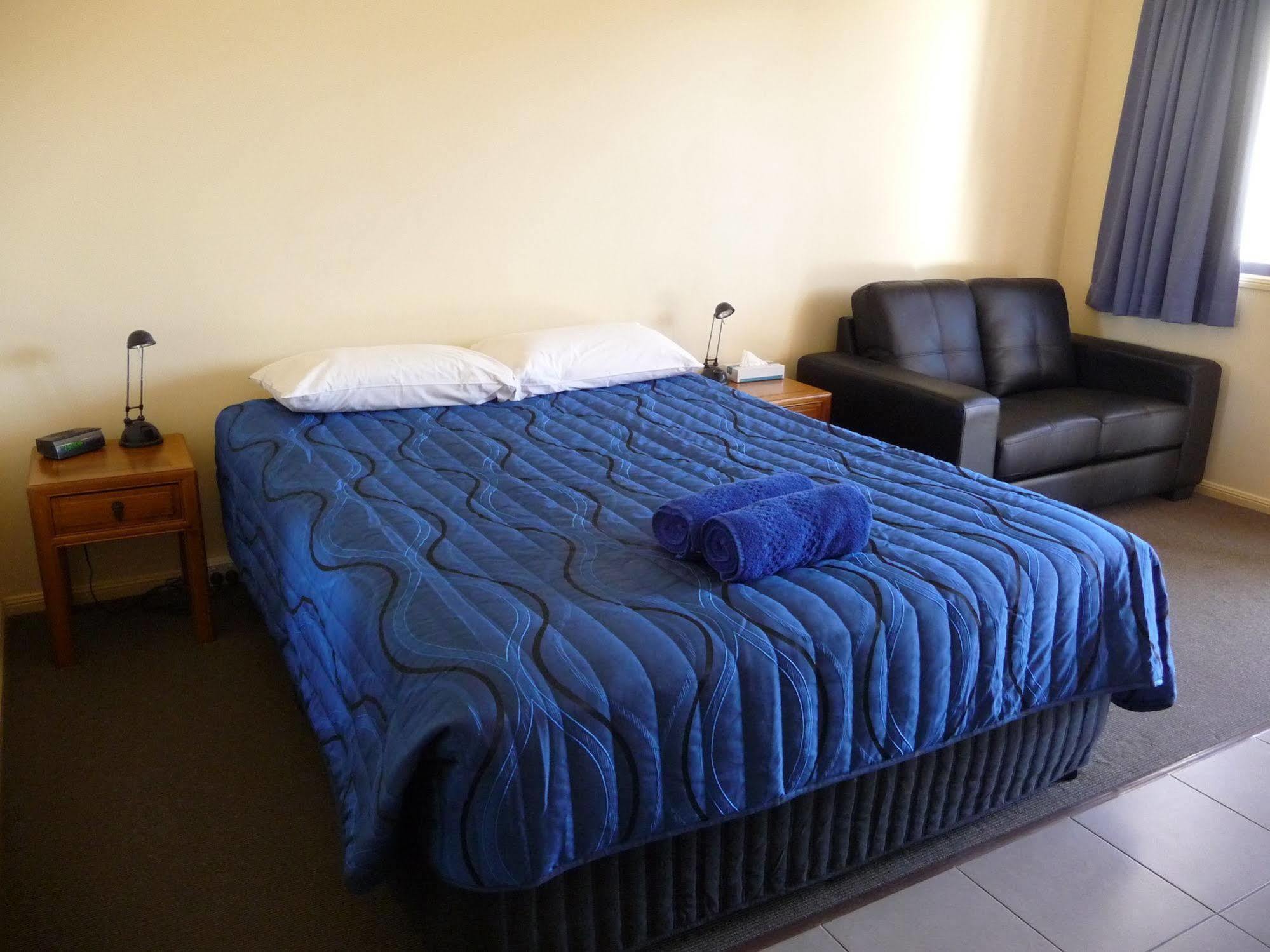 Moura Motel Bagian luar foto