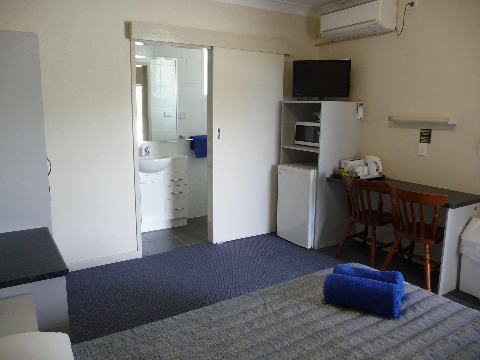Moura Motel Bagian luar foto