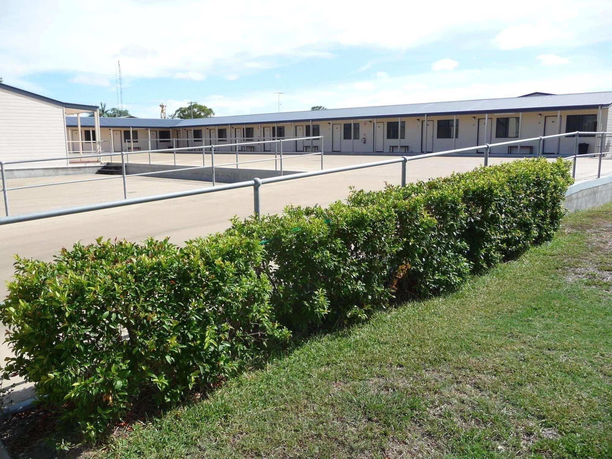 Moura Motel Bagian luar foto